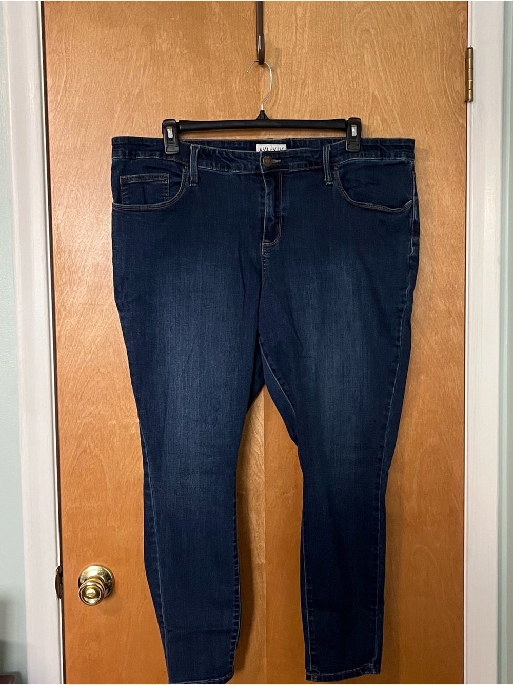 Ava & Viv Women’s Plus-Size Dark-Wash Blue Denim Skinny Jeans | Size 20W